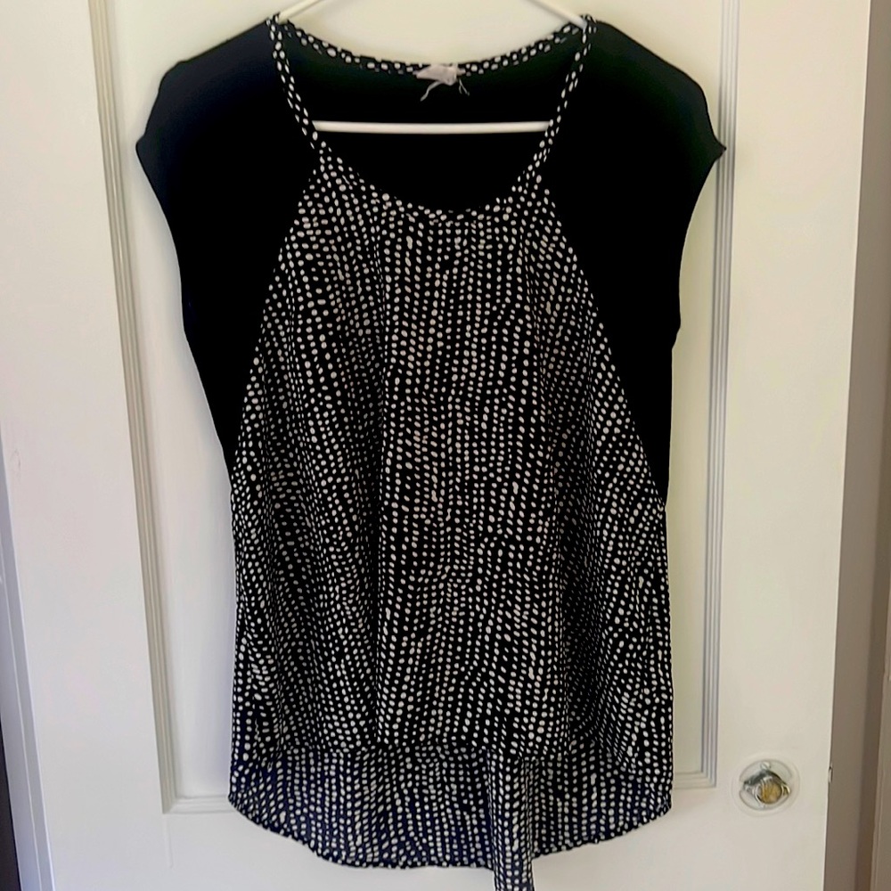 Like new akemi + kin from anthropology shirt